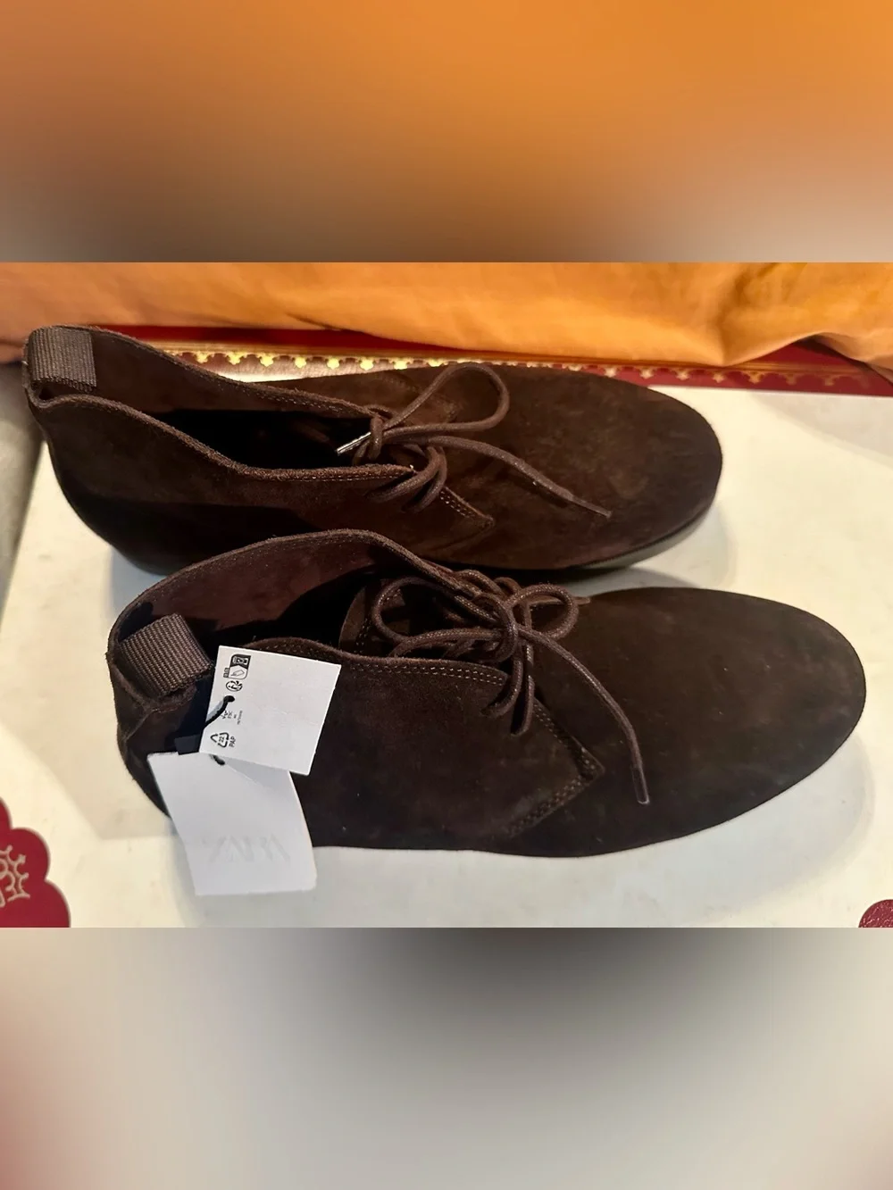Zara dark brown